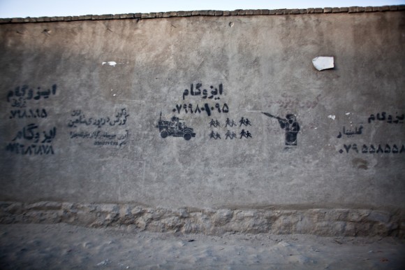 Kabul: stencil art