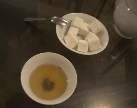 Ayni: sugar and tea