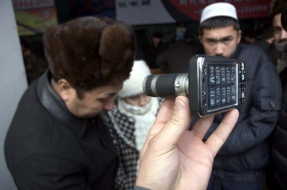 Urumqi: lens accessory_2