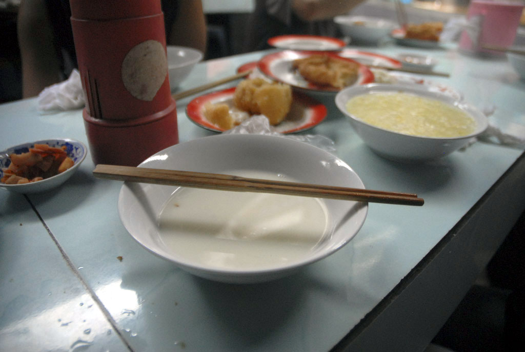 Chongqing: congee breakfast