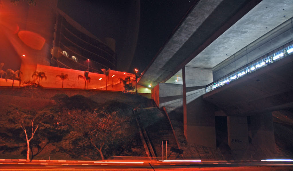 Sao Paulo: station lights