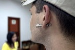 Rio de Janeiro: ear piercing