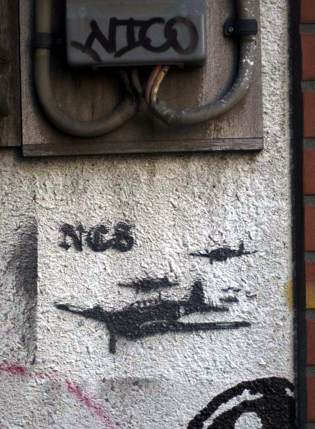 Tokyo: graffiti
