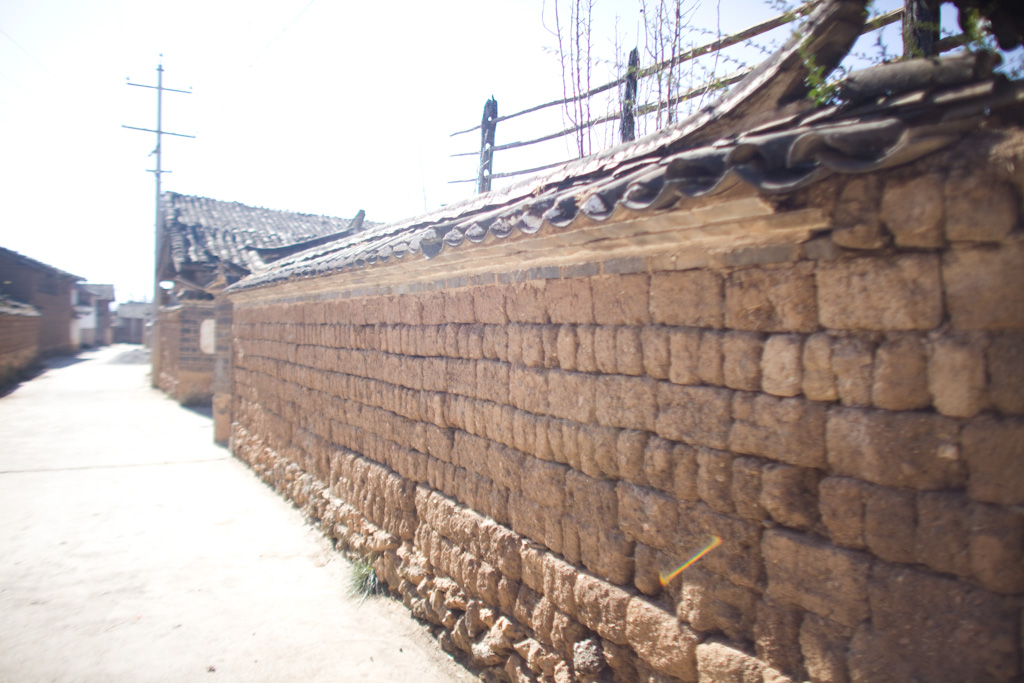Lijiang: wall detail