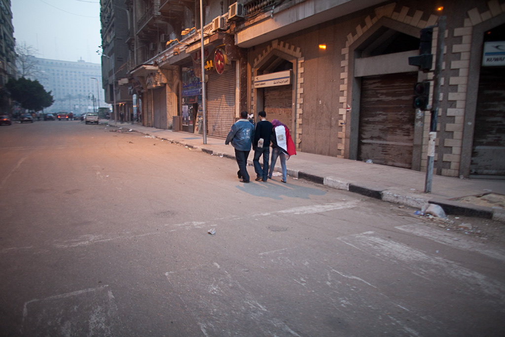 Cairo: dawn walk to the protest