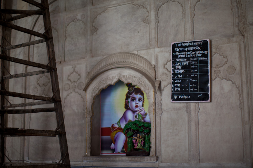 Jaipur: alcoves of faith