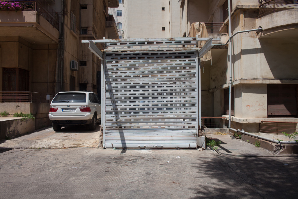 Beirut: garage entry